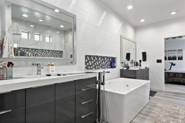 29-Master Bathroom